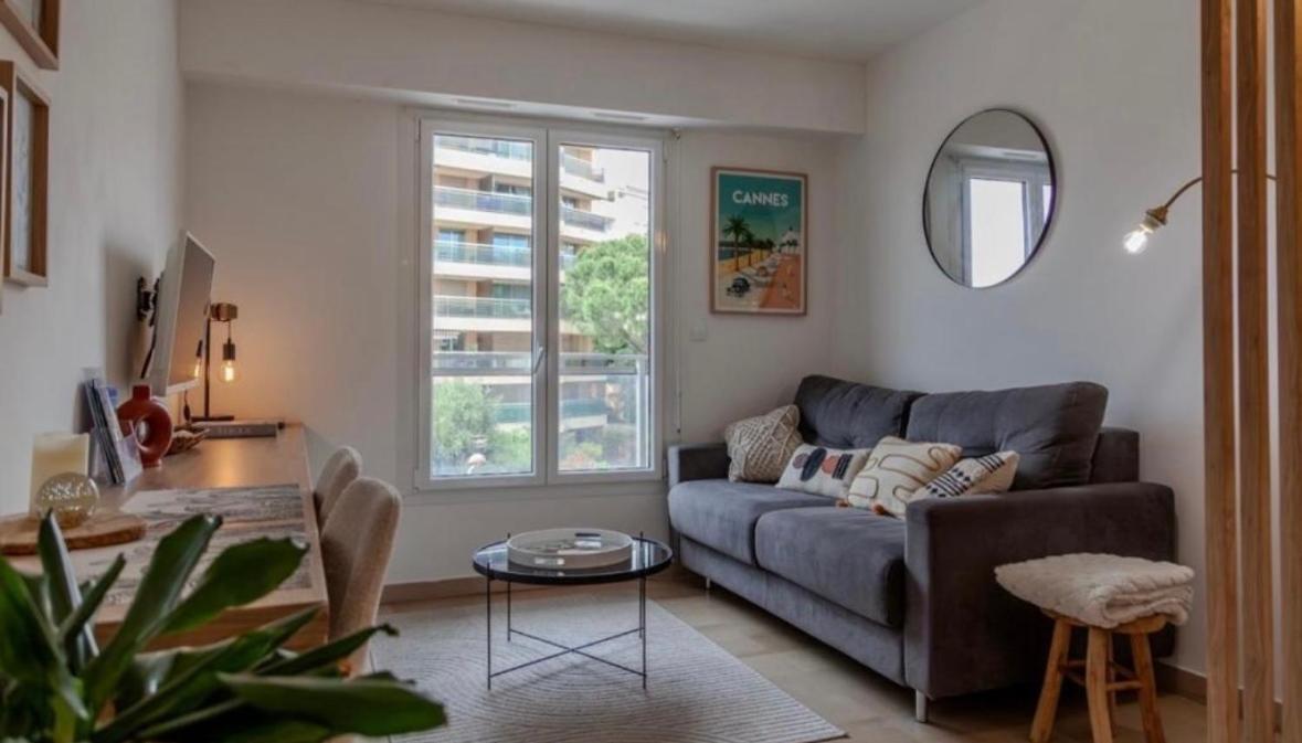 Studio Lumineux A 2 Mn A Pied De La Plage 칸느 외부 사진